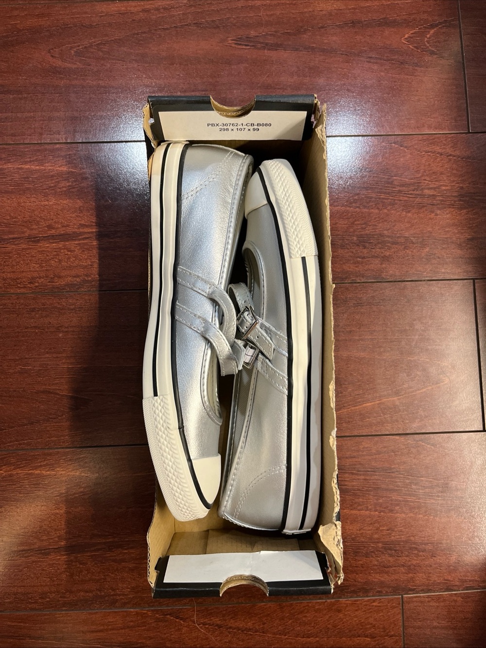 Womens 8 Converse Dainty Mary Jane OX Slip On Silver Leather A12201C HALF BOX - Picture 2 of 16